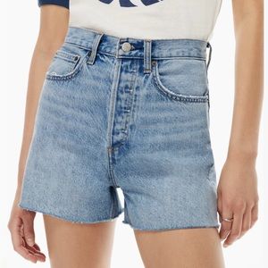 The Joni loose short by Denim Forum